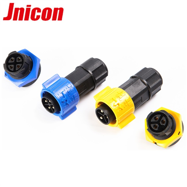 Assembly Type Waterproof Power Plug 3 Pin IP67 Electric Push Locking
